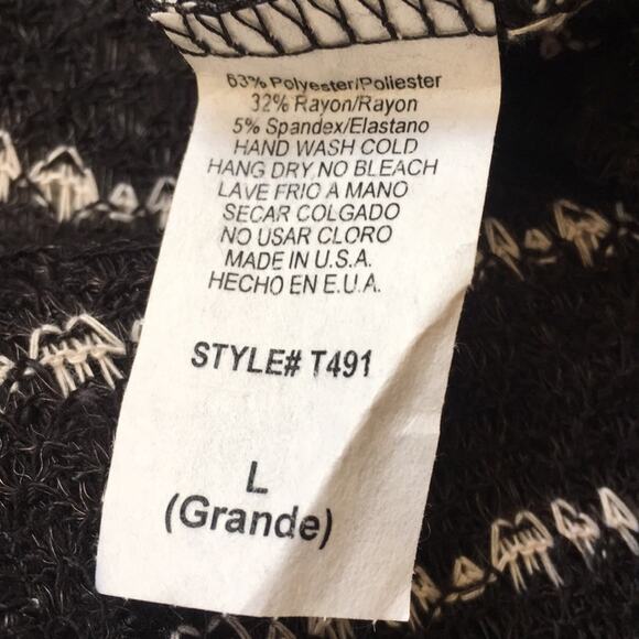 Vision oversized sweater L in EUC black & white - Picture 7 of 7